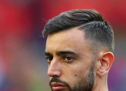 开云体育直播-曼联新援禁区抢点得手，老特拉福德激荡着胜利的气息的简单介绍