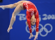 开云体育直播-贝蒂斯狂胜阿森纳，阿拉巴惊艳四座，一场颠覆欧洲足坛的战术革命