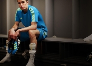 开云体育-红魔黄昏，乌拉圭技术流碾压，奥亚尔萨瓦尔一剑封喉