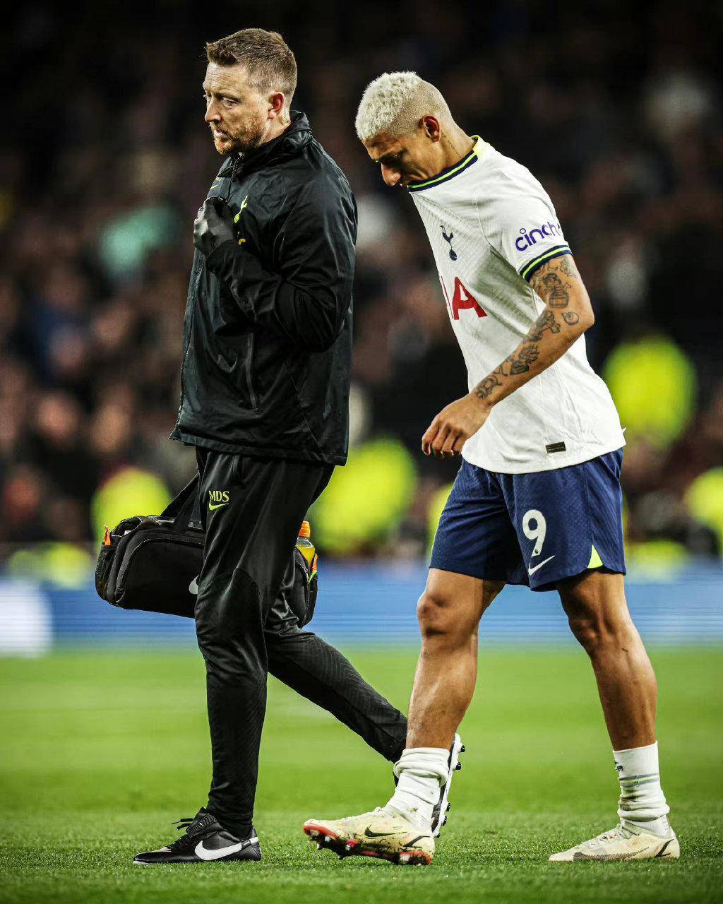 包含秘鲁绝杀巴西,孔蒂统治全场的词条 包含秘鲁绝杀巴西,孔蒂统治全场的词条