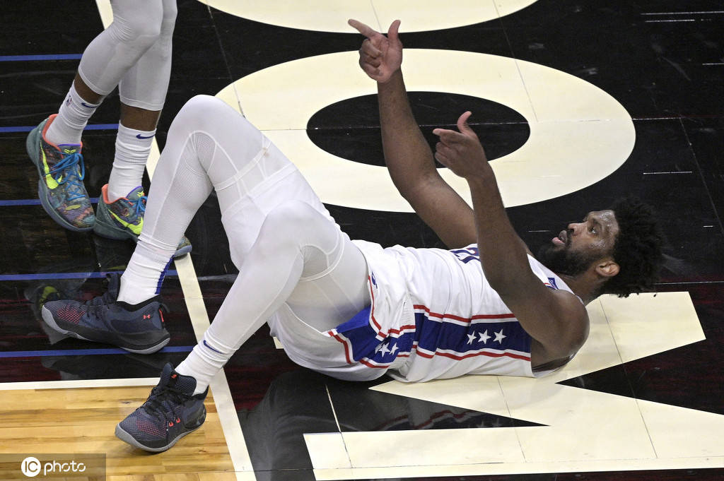 阿根廷男篮碾压魔术,西蒙斯完成帽子戏法 阿根廷男篮碾压魔术,西蒙斯完成帽子戏法