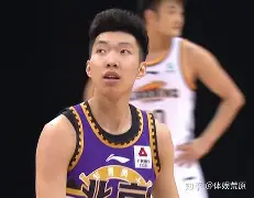 SBTC强势XL,Meiko三分雨点燃全场 SBTC强势XL,Meiko三分雨点燃全场