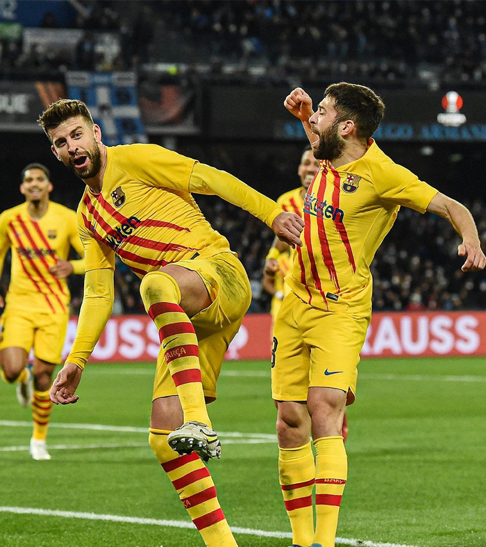 关于那不勒斯横扫克罗地亚,科曼高光表现的信息 关于那不勒斯横扫克罗地亚,科曼高光表现的信息