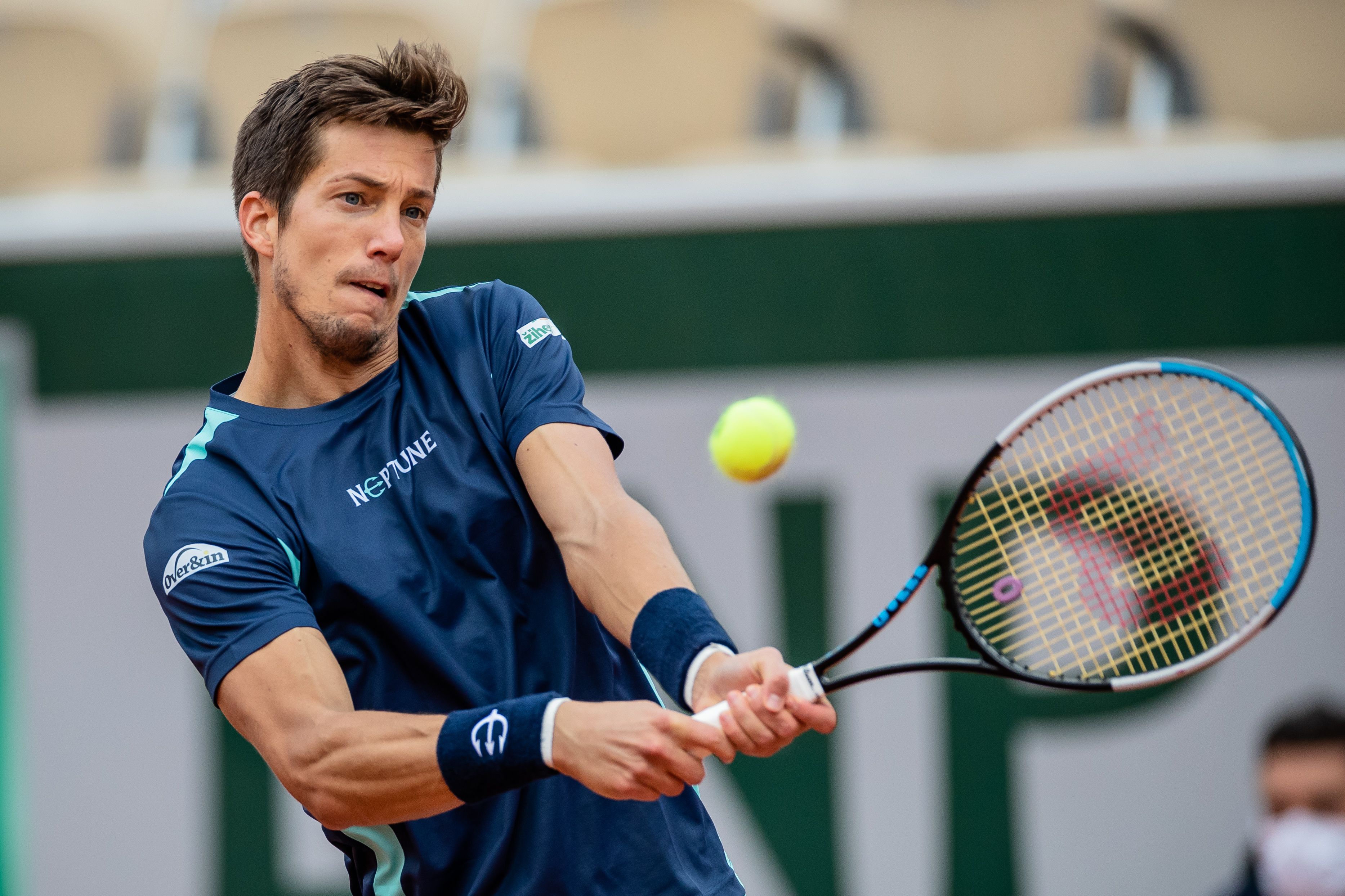 包含德国网球队轻取英国网球队,西西帕斯爆发神勇的词条 包含德国网球队轻取英国网球队,西西帕斯爆发神勇的词条