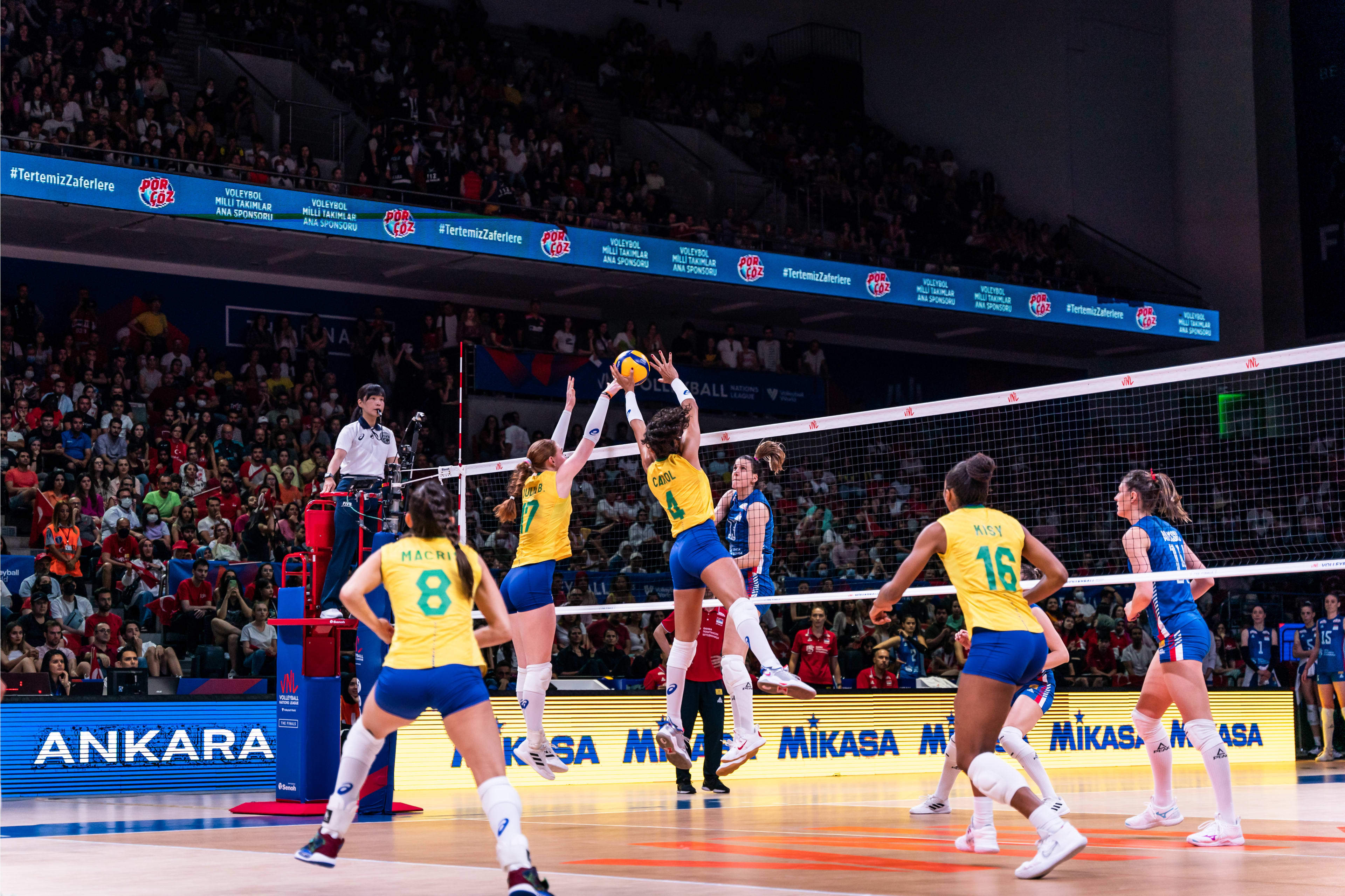 塞尔维亚大胜落马哥晋级半决赛 塞尔维亚大胜落马哥晋级半决赛