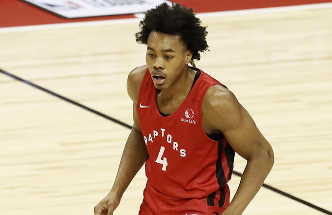 新西兰队主力中锋受伤退役，球队重整旗鼓