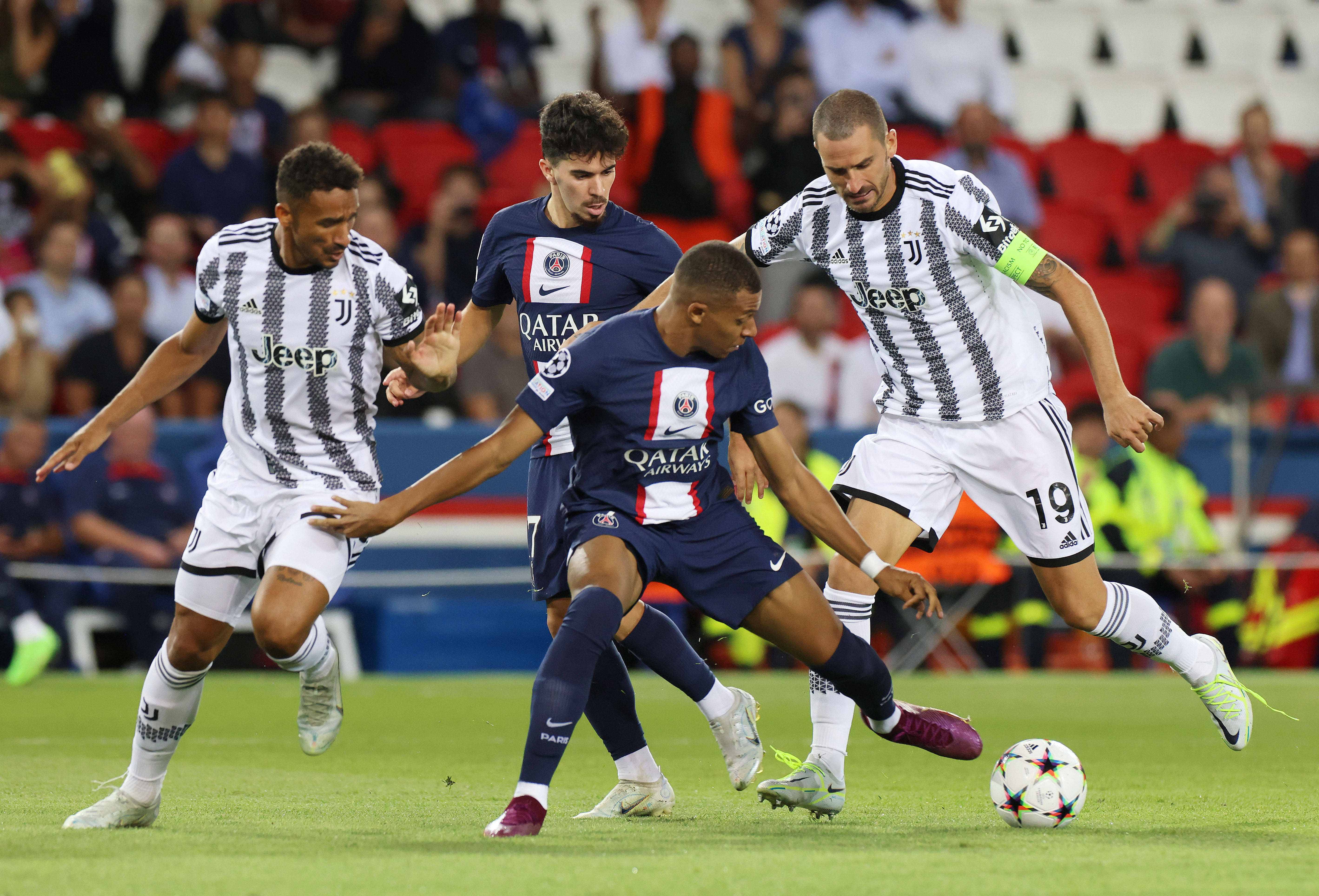 亚眠主场战平斯特拉斯堡,保持不败 亚眠主场战平斯特拉斯堡,保持不败