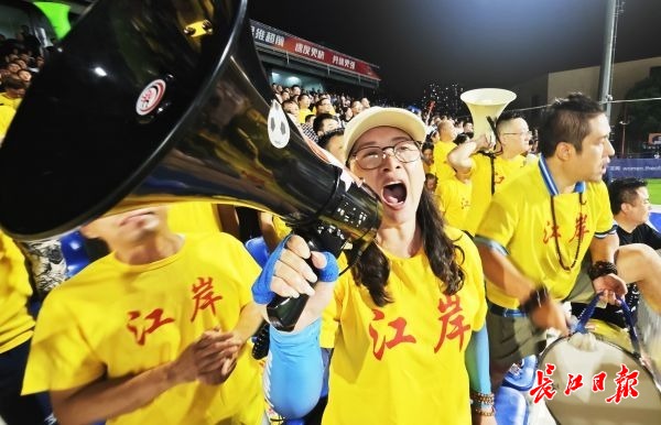 武汉队近期状态火热,对手束手无策的简单介绍 武汉队近期状态火热,对手束手无策的简单介绍