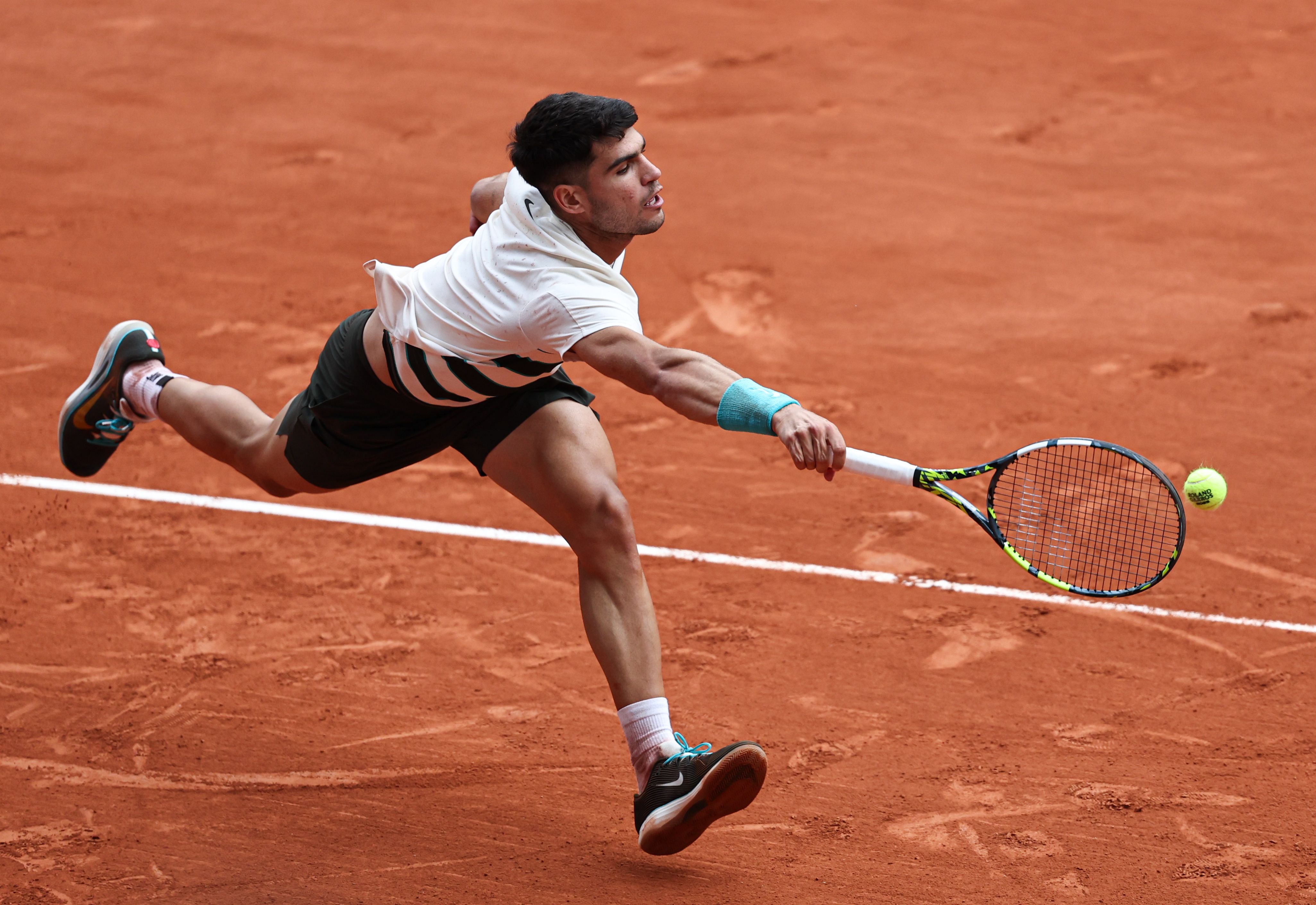 世界网球队翻盘日本网球队,阿尔卡拉斯爆发神勇的简单介绍 世界网球队翻盘日本网球队,阿尔卡拉斯爆发神勇的简单介绍