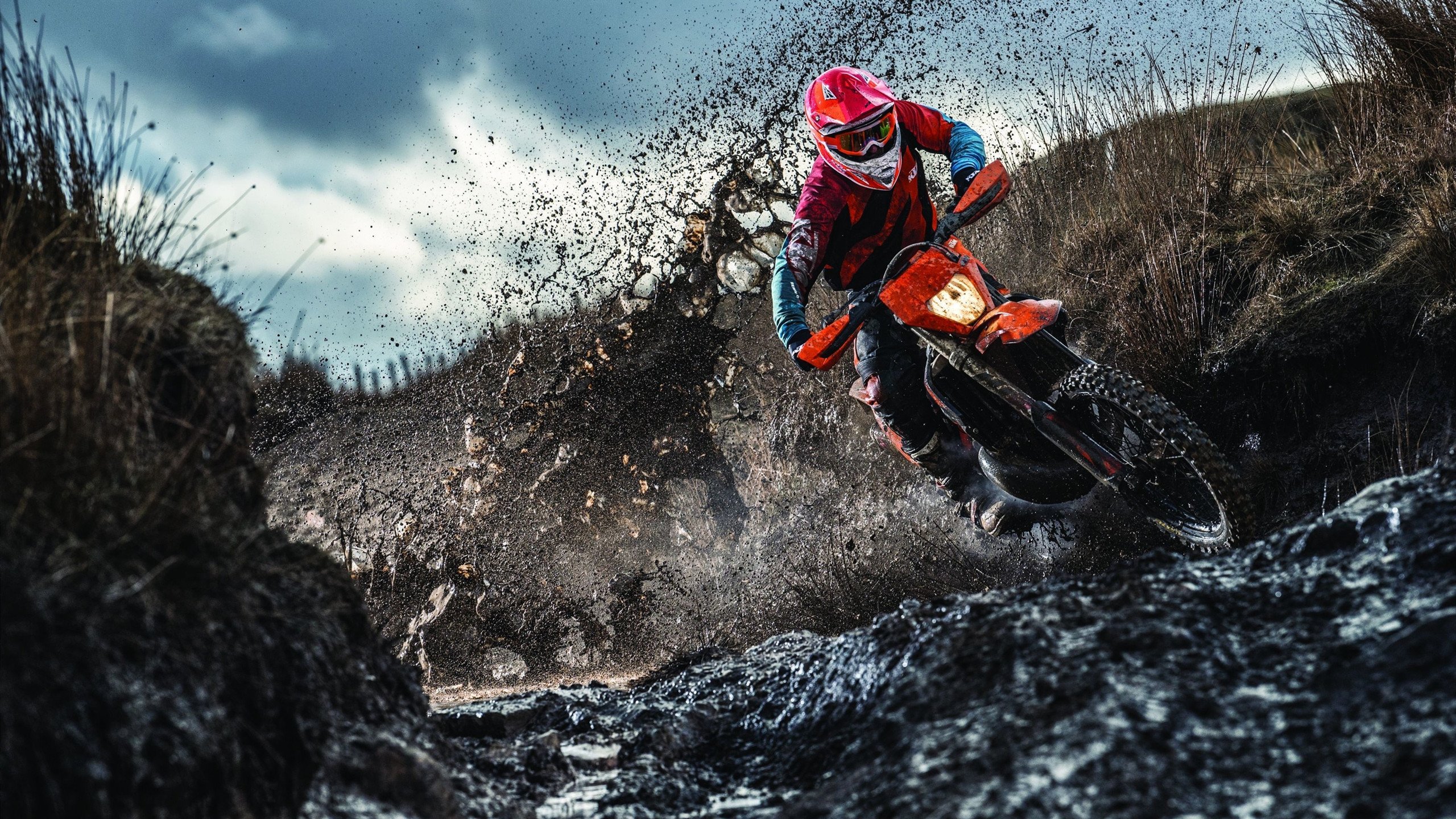 马德里竞技鏖战比利亚雷亚尔，苏亚雷斯一锤定音，再显关键先生本色